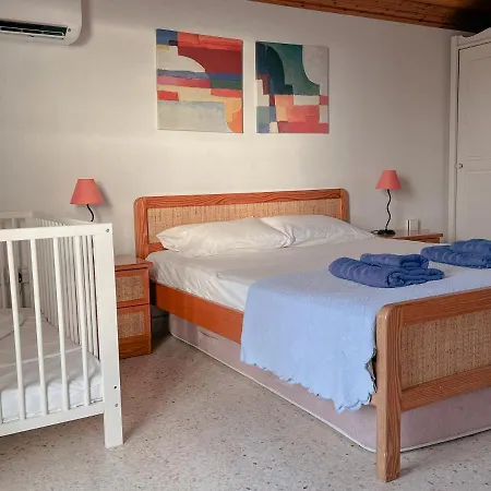 Leo Boutique Beachfront Semesterbostad Ayia Napa